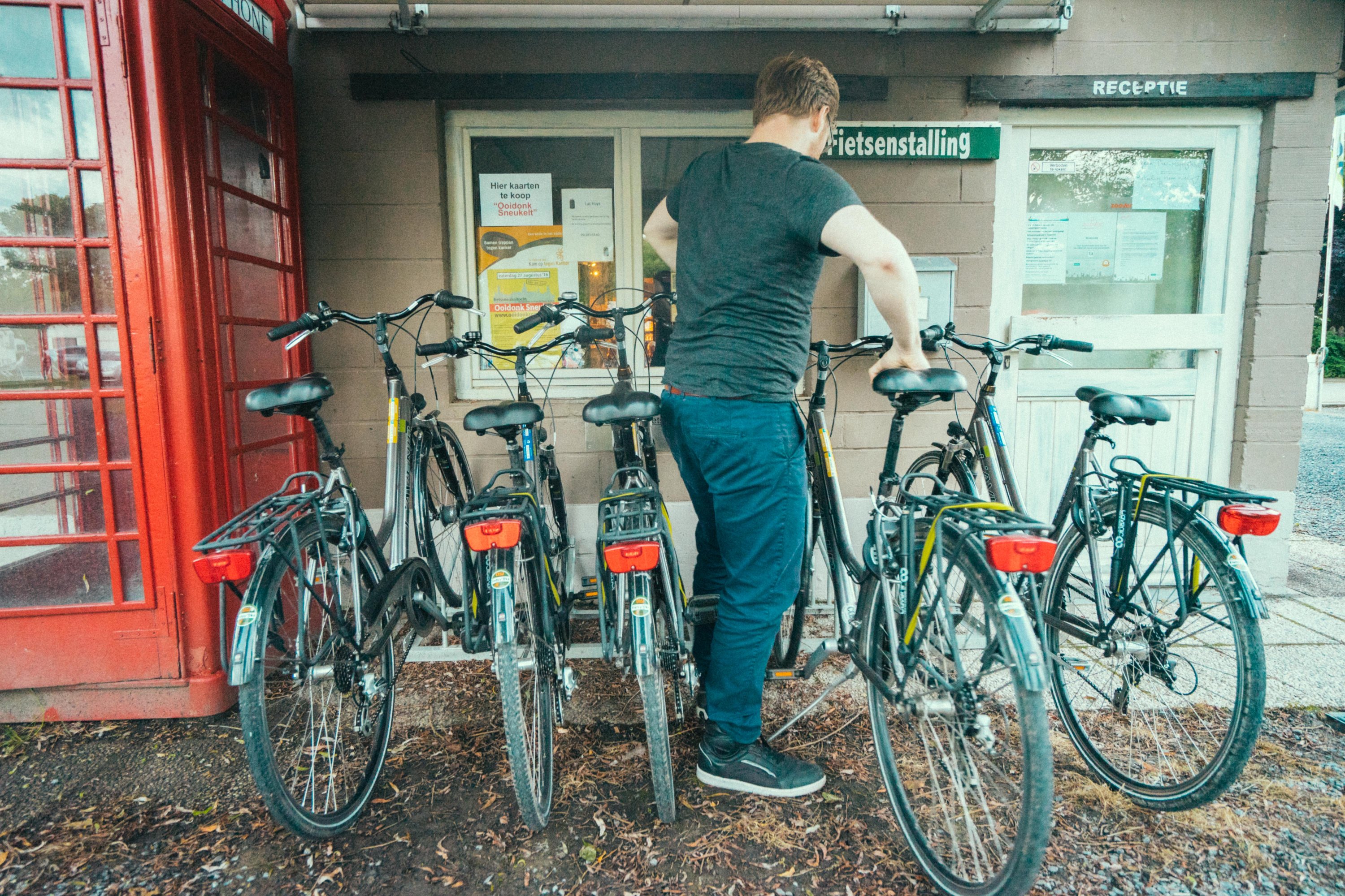 Bike rental - bike rack next to mini-bib